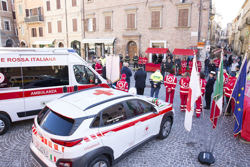 LA CRI OSIMO CHIUDE L’ANNO CON TRE NUOVI MEZZI E OLTRE 8000 SERVIZI: “PRONTI ALLE SFIDE DEL 2025″